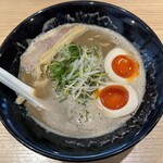 Ramen Igei - 豚骨魚介らーめん味玉入り