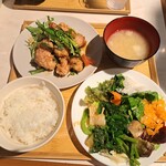 Oyasai Kicchin - 油淋鶏定食 