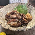 お料理とお酒 実りや - ほたるいか返し漬け　※茹でた後、返しに漬けてありしっかり味が入っているため醤油は不要です。張りがあり鮮度のよいほたるいかです。