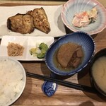 Sumiuo Honda - さば焼き定食
