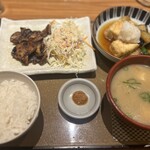 Yayoi Ken - 【お肉5枚盛】三元豚肩ロースの西京焼定食（揚げ出し豆腐付）