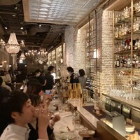 TOKYO Whisky Library - 