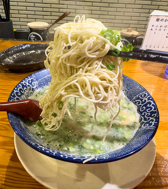 Hakata Ramen Tsurukame Do Nagakute Toshokandori Ten photo 3