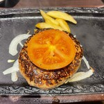 ステーキガスト - 焼きトマトのせて・・・