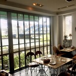 CAFE MEURSAULT - 