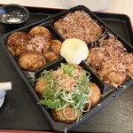Takoyaki Takochuu - 迷ったらコレ　4種4玉の食べ比べができる『多幸福』