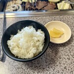 ありい亭 - ごはん中