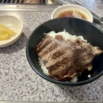 ありい亭 - 薄切り特選塩バラ(カルビ)