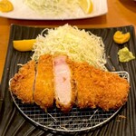 はせ川 - 厚切極上ロースカツ