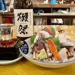 Hamayaki Kaisen Izakaya Daishousuisan - 