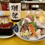 Hamayaki Kaisen Izakaya Daishousuisan - 