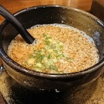 どん きさろく - つけ汁はしょっぱさ抑え目。飲める