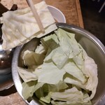 Fukumiya - 塩ダレキャベツは少し残ったので鍋へ投入
