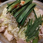 Fukumiya - 野菜たっぷりのもつ鍋