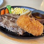 파페야 소라리 미타가와점 - 햄버그 & 게 크림 코로케 ¥1,280