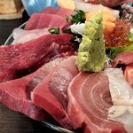 Tsukiji De Dondon - 