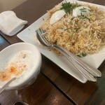 デリーダイニング - 