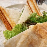ナガハマコーヒー - ホットサンドとピタパン