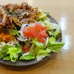 OwL - 野菜もタップリです｡