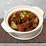 Radish Beef Belly Hot Pot (蘿蔔牛腩煲)
