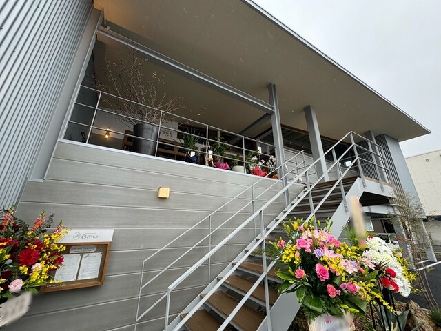 外観写真 :cafe terrasse emu (エム) - 左京山/カフェ | 食べログ