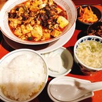 田燕 まるかく三 - 麻婆豆腐定食