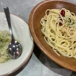 Saizeriya - ペペロンチーノと野菜ソース