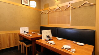 Ueno Mikian - テーブル席（4～8名用）