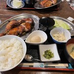 ももどり駅前食堂 - 