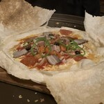 アラスカ - ボンバーピザ　あけたところ