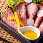 北海道产特制酱汁烤猪肉