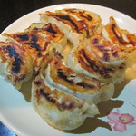 幸福餃子 - なかなか良く焼けたと思います(^^)