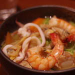新メニュー、海鮮ちゃんぽんうどん（1100円）