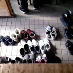 うどんYA - 正月の親戚の集まりのような玄関ｗ