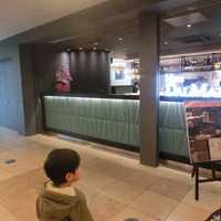 ダルマット 六本木ヒルズ店 - 六本木ヒルズウェストウォークの5Fにございます