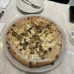 800°ディグリーズ ナポリタン ピッツェリア ニュウマン新宿店 - 