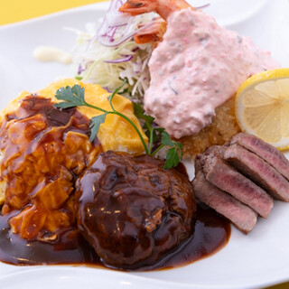 ランチタイムも営業中！お得な限定メニューをお見逃しなく