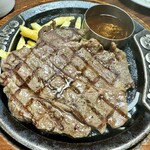 トマト＆オニオン - 大判赤身ロースステーキ¥1,539❗️