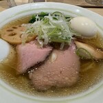 小さな野はらの木の下で - 特製鶏塩ラーメン