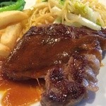 キハチ - 2014/02 Steak Lunch ステーキランチ 2,310円：ステーキプレート（ステーキ＋シェフのおまかせパスタ＋温野菜＋ポテトフライ）、結構なボリューム