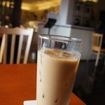 ル・パティシェ ヤマダ - アイスミルクティー