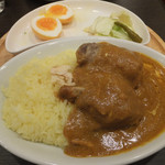 サロン ド チャイ - バターチキンカレー