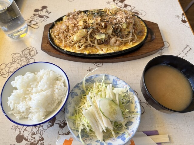 ワイズファミリー （Y'S FAMILY） - 一社/カフェ | 食べログ