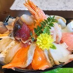 Ikoiya - 憩家の海鮮丼（サービスランチじゃない方…）
