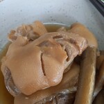 沖縄料理 美ら結 - テビチ煮