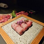 焼肉 展 - 