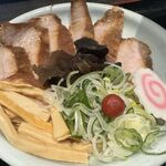 らーめん山頭火 - 別盛のとろ肉