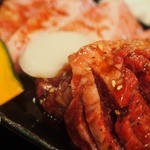 Yakiniku Toraji - ダイヤモンドカットカルビ 1500円
                        
                        食べごたえばっちりでした！
                        