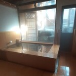 料理旅館 奥飛騨山草庵 饗家 - 母屋にある檜の湯