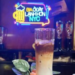 CHIEN HOA FOOD - ベトナムのカフェラテ(コンデンスミルクと牛乳とベトナムコーヒー)